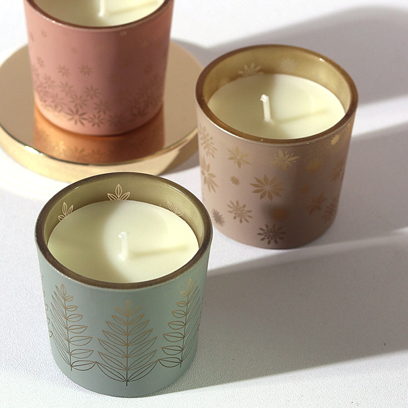 Fragrance In Home - Candele in ceramica colorate, fragranze creative